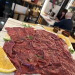 Carne Salada Trentina con Raspadura